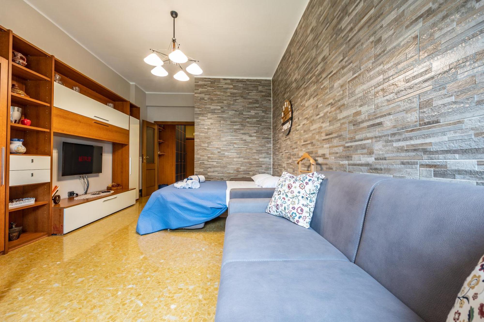 Big Air Conditioning Wifi Netflix 90 Mq * Rom
